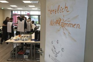 Wilkommensplakat bei dem Knigge-Kurs